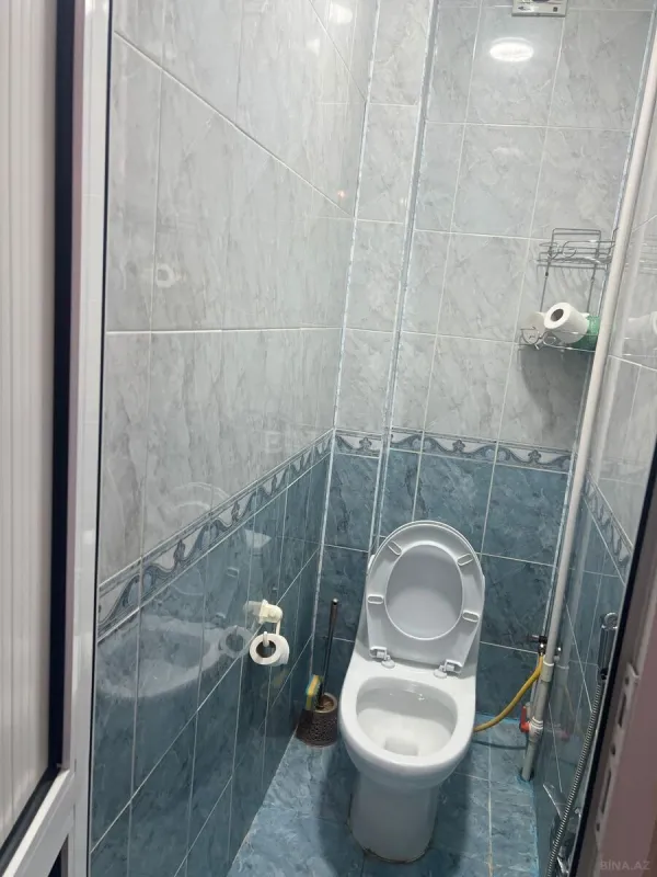 Kirayə verilir 2 otaqlı mənzil 125 m²