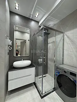 Satılır 2 otaqlı mənzil 77 m²