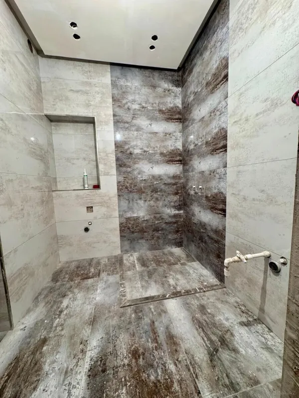 Satılır 3 otaqlı mənzil 110 m²
