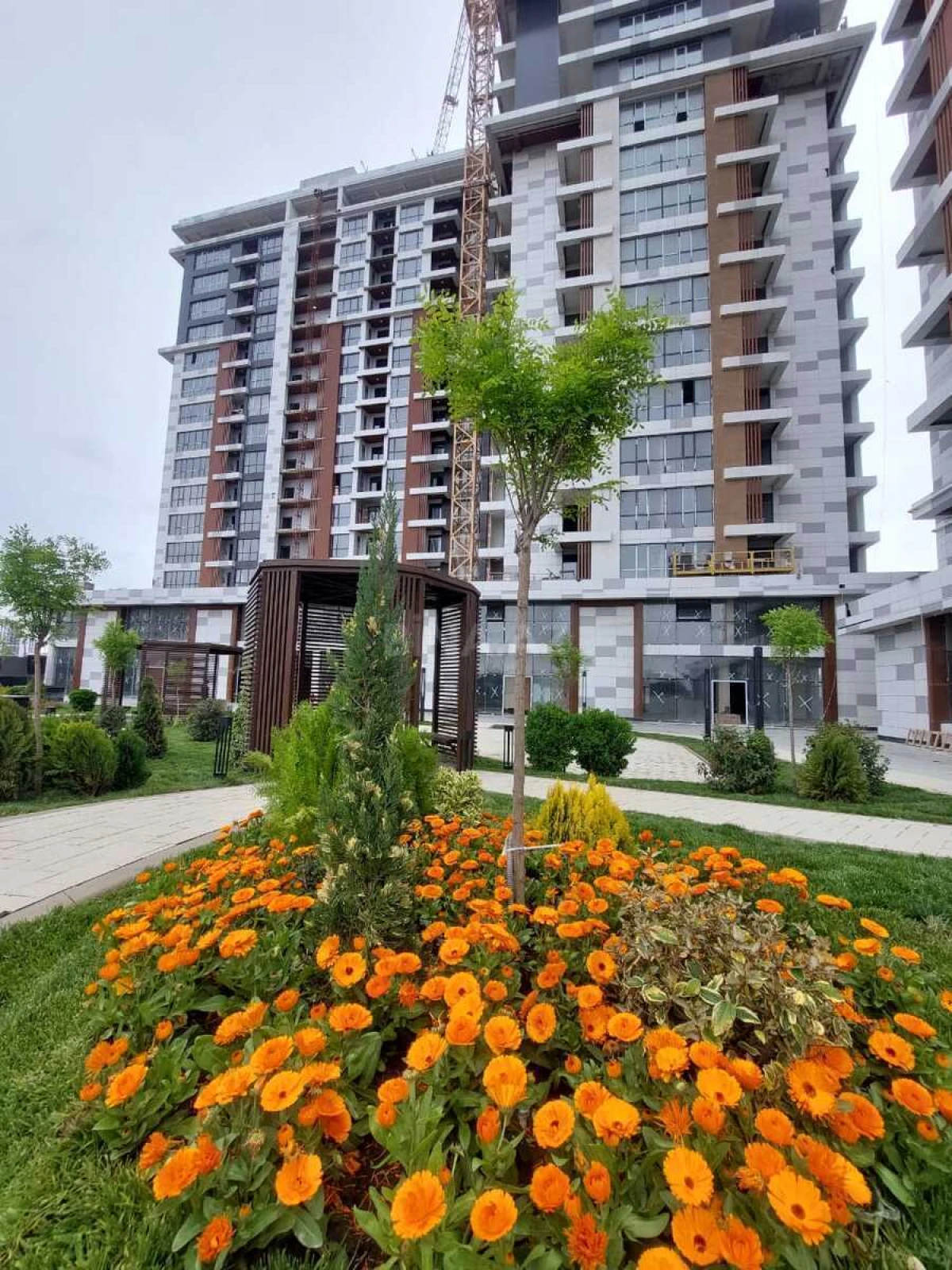 Satılır 3 otaqlı mənzil 110 m²