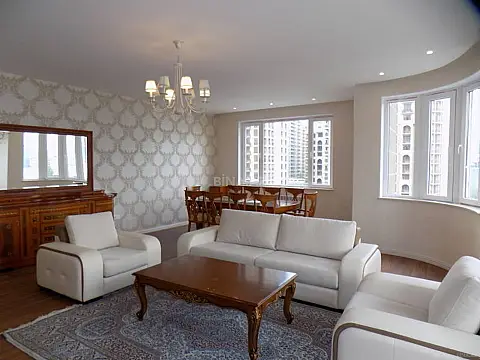 Kirayə verilir 4 otaqlı mənzil 160 m² — Bakı, Xətai m/s yanı 4 otaq 160.00 m²