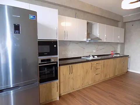 Kirayə verilir 4 otaqlı mənzil 160 m²