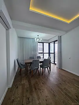 Satılır 3 otaqlı mənzil 150 m²