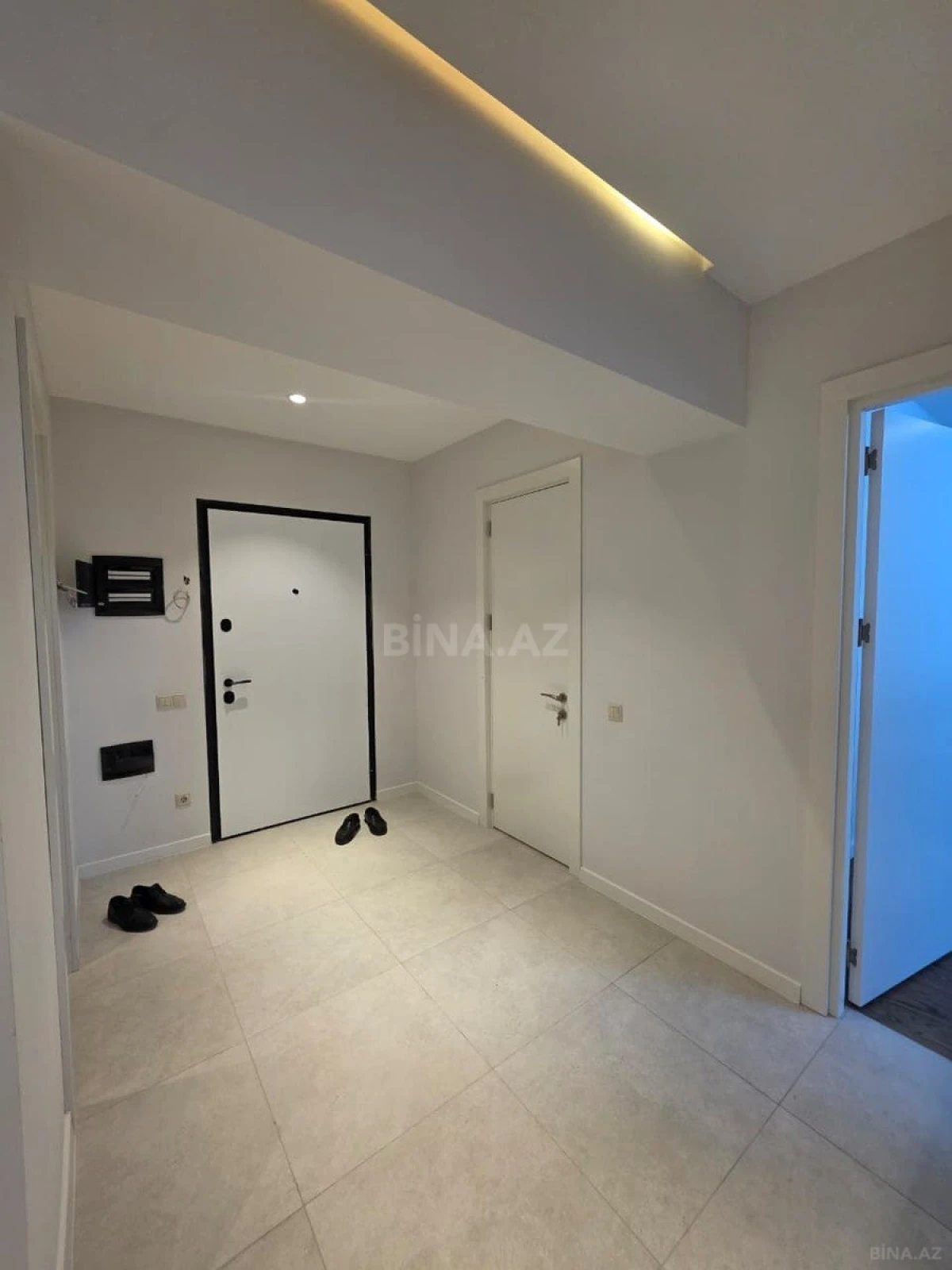 Satılır 3 otaqlı mənzil 150 m²