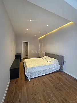 Satılır 3 otaqlı mənzil 150 m²