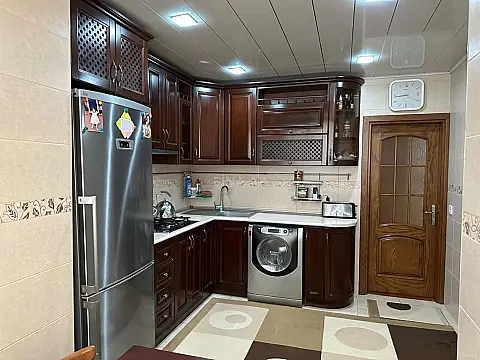 Satılır 4 otaqlı mənzil 110 m² — Bakı, Memar Əcəmi yanı 4 otaq 110.00 m²