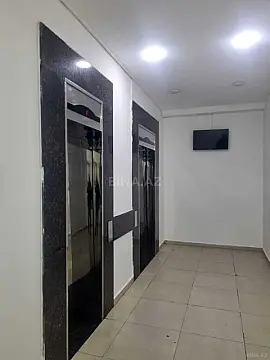 Kirayə verilir 2 otaqlı mənzil 81 m²