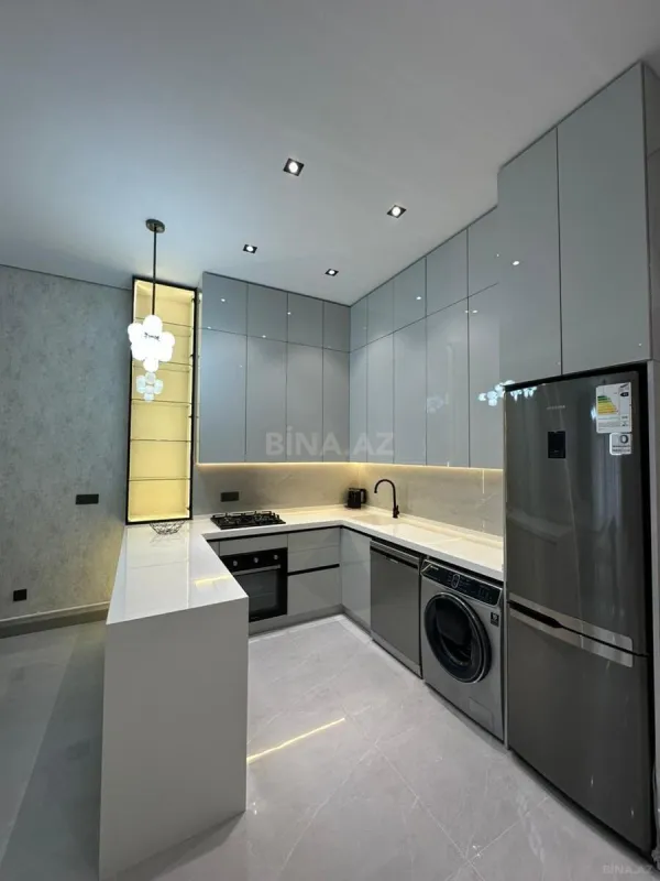 Kirayə verilir 2 otaqlı mənzil 80 m²