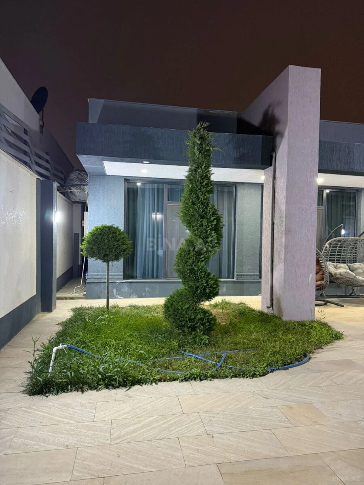 Satılır 4 otaqlı həyət evi 180 m²