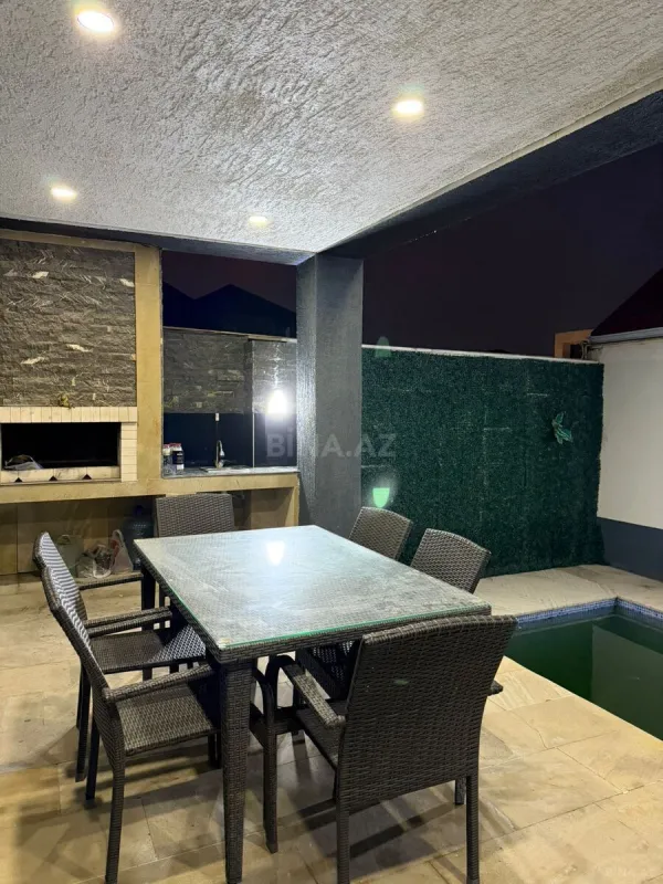 Satılır 4 otaqlı həyət evi 180 m²