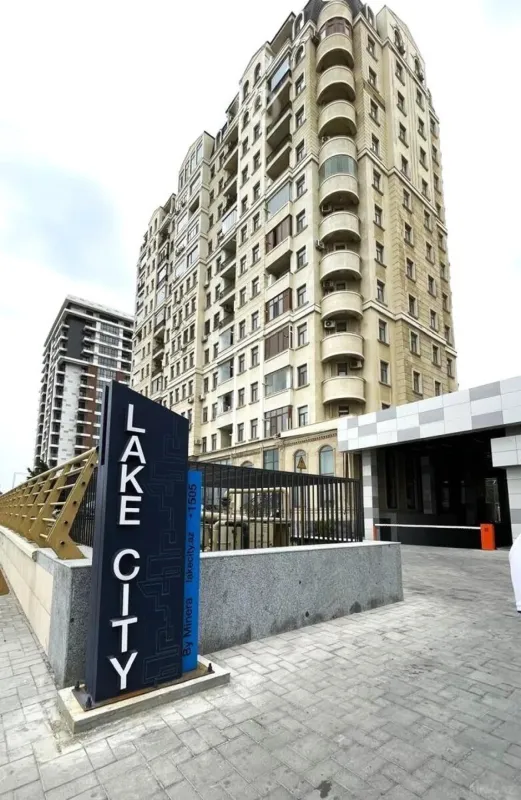 Satılır 3 otaqlı mənzil 88 m²