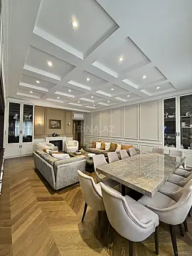 Satılır 7 otaqlı mənzil 285 m²