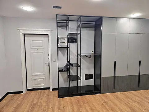 Kirayə verilir 8 otaqlı ofis 190 m²