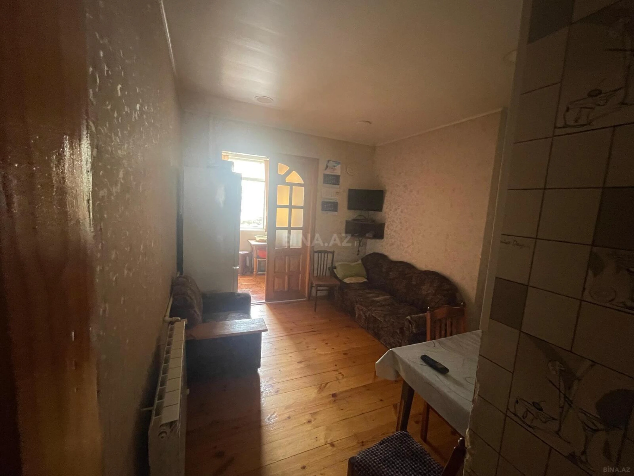 Satılır 4 otaqlı mənzil 90 m²