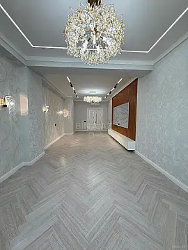 Satılır 4 otaqlı mənzil 160 m²