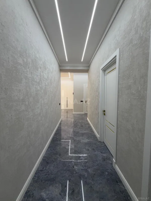 Satılır 4 otaqlı mənzil 160 m²