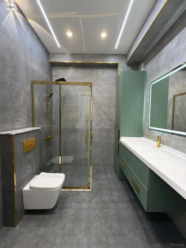 Satılır 4 otaqlı mənzil 160 m²