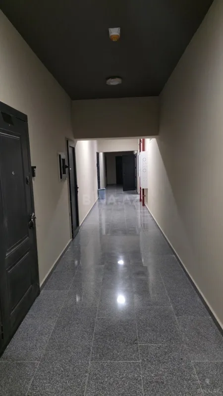 Satılır 2 otaqlı mənzil 75 m²