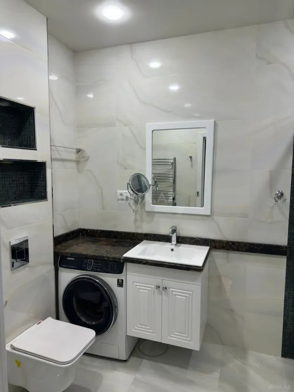 Satılır 3 otaqlı mənzil 98 m²