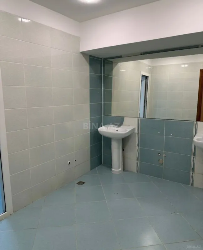 Kirayə verilir 7 otaqlı ofis 280 m²