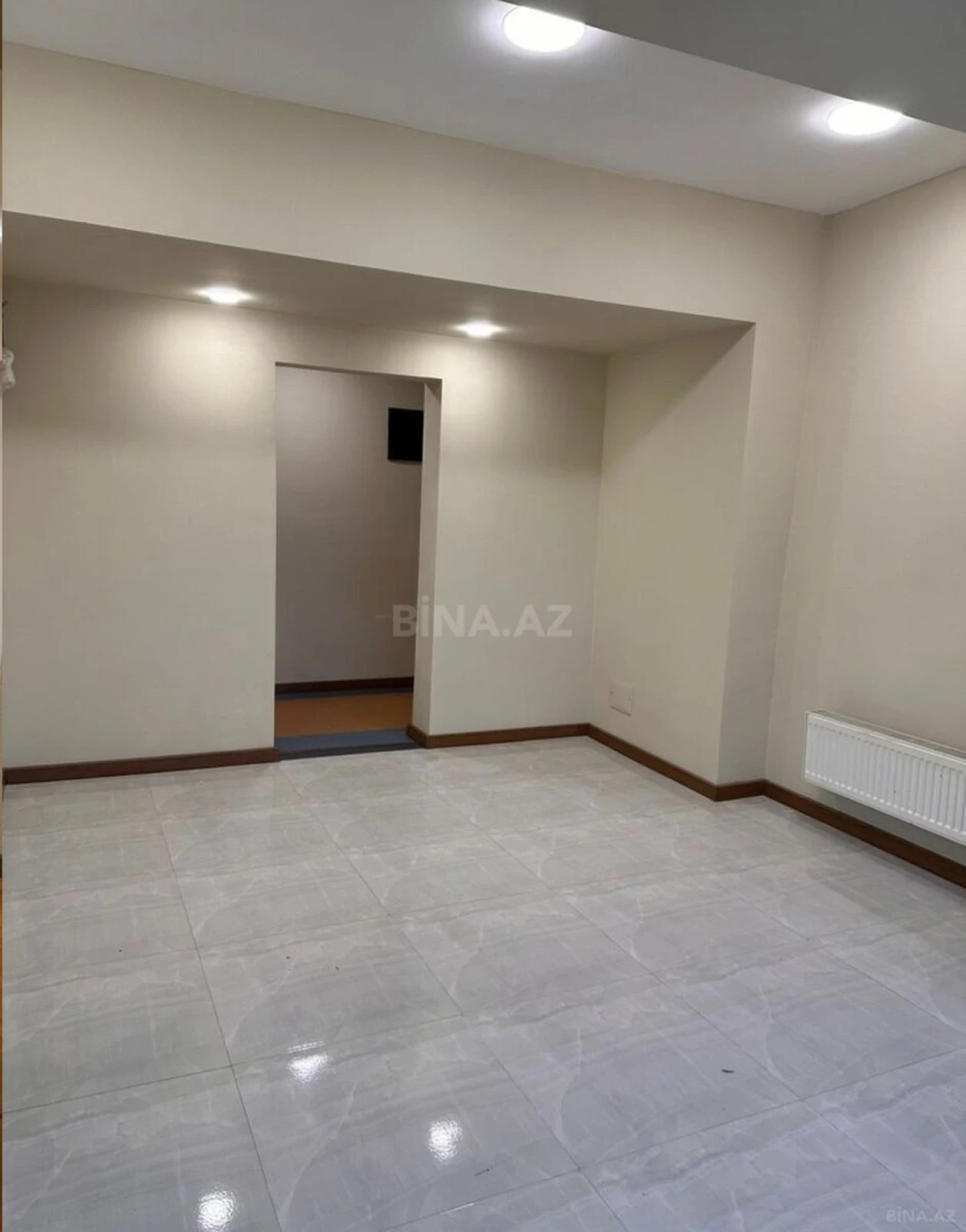 Kirayə verilir 7 otaqlı ofis 280 m²