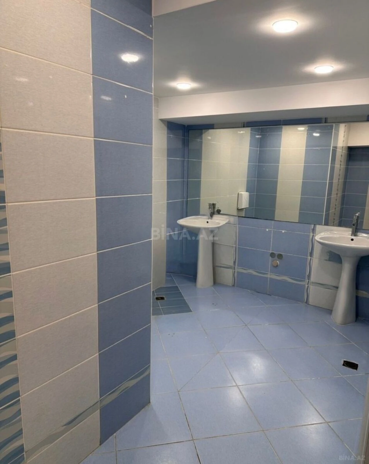 Kirayə verilir 7 otaqlı ofis 280 m²