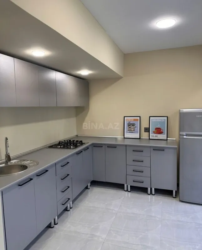 Kirayə verilir 7 otaqlı ofis 280 m²