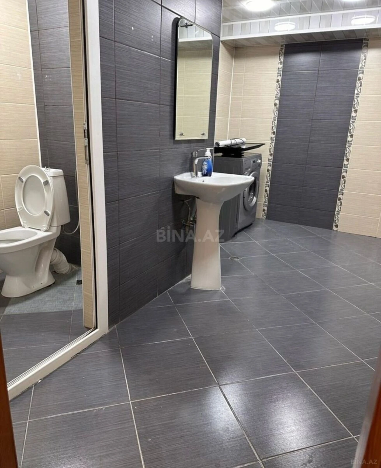 Kirayə verilir 7 otaqlı ofis 280 m²