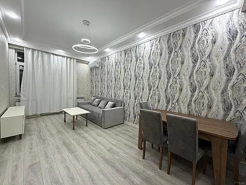 Kirayə verilir 2 otaqlı mənzil 96 m²
