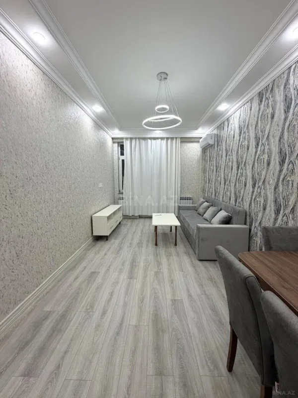 Kirayə verilir 2 otaqlı mənzil 96 m²