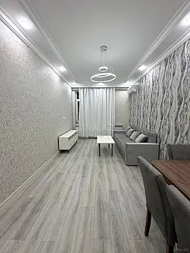 Kirayə verilir 2 otaqlı mənzil 96 m²