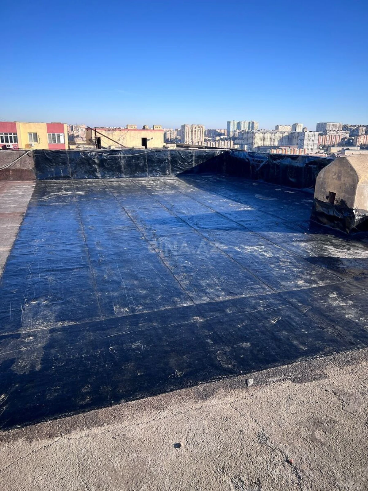 Satılır 2 otaqlı mənzil 75 m²