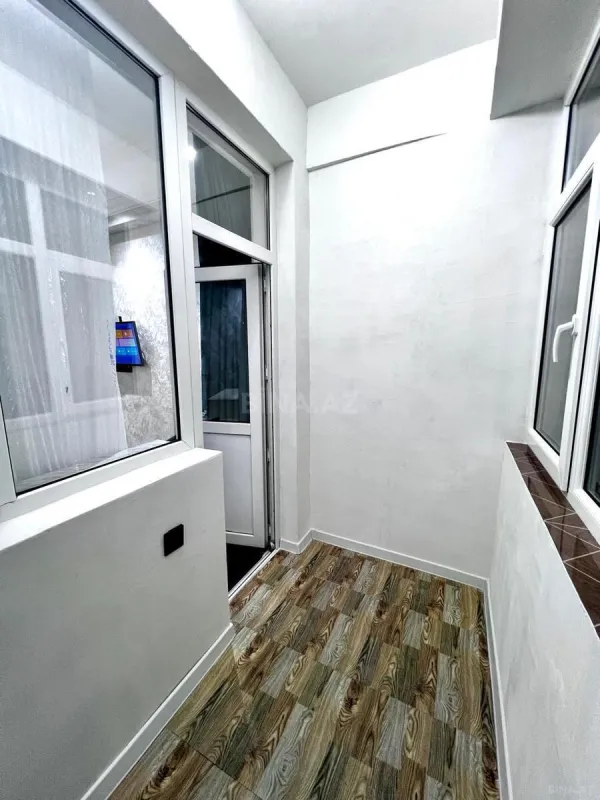 Satılır 2 otaqlı mənzil 75 m²