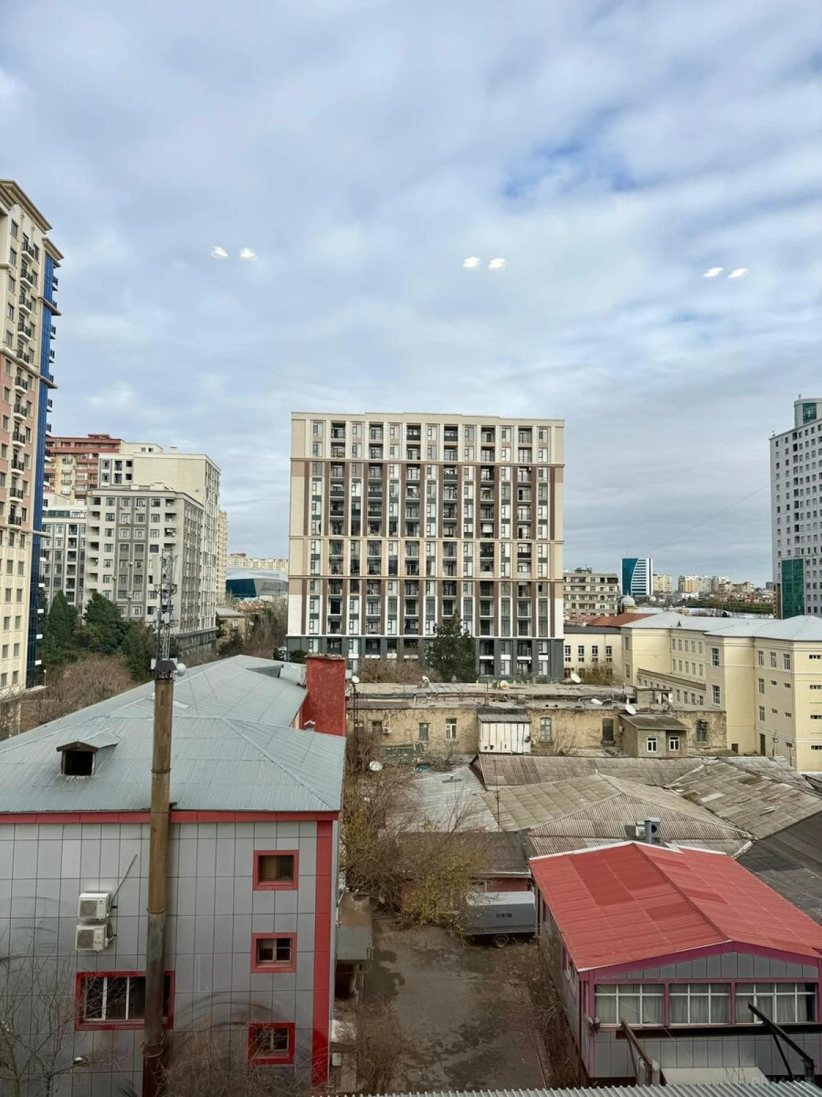 Satılır 2 otaqlı mənzil 54 m²