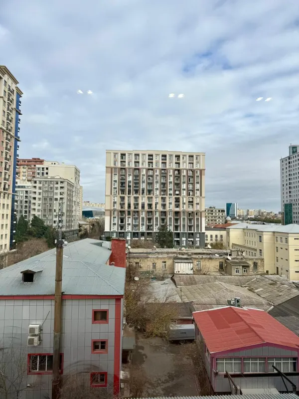 Satılır 2 otaqlı mənzil 54 m²