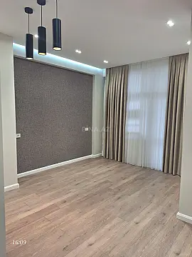 Satılır 2 otaqlı mənzil 54 m²