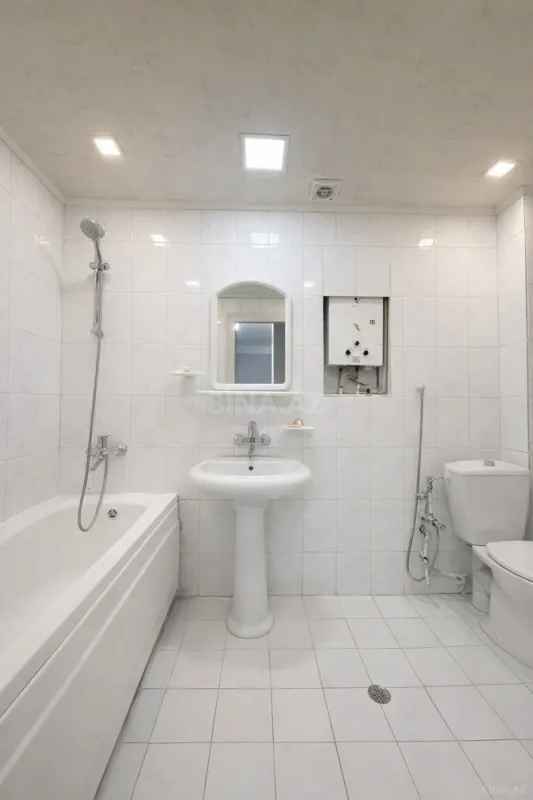 Kirayə verilir 2 otaqlı mənzil 70 m²