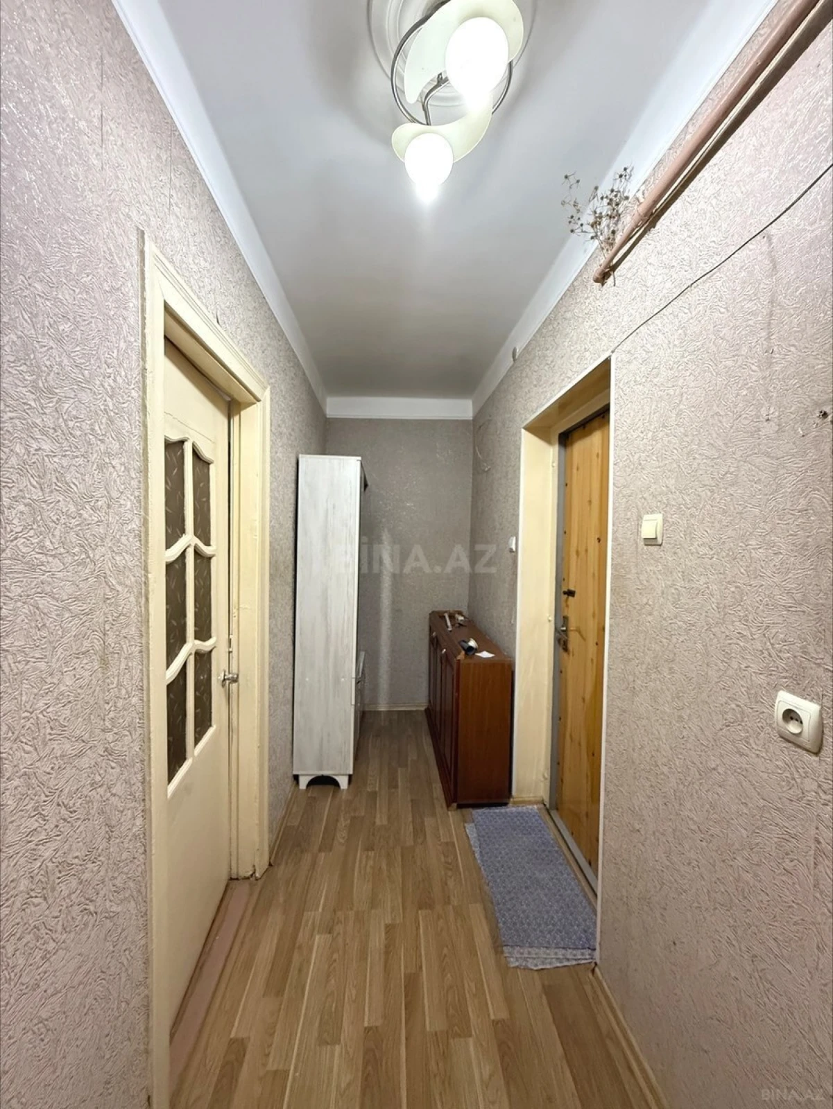 Kirayə verilir 2 otaqlı mənzil 70 m²
