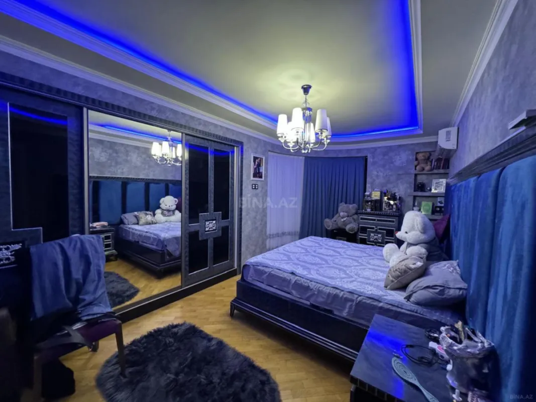 Satılır 3 otaqlı mənzil 112 m²