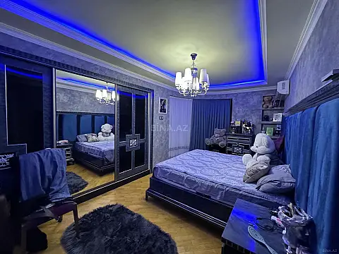 Satılır 3 otaqlı mənzil 112 m²