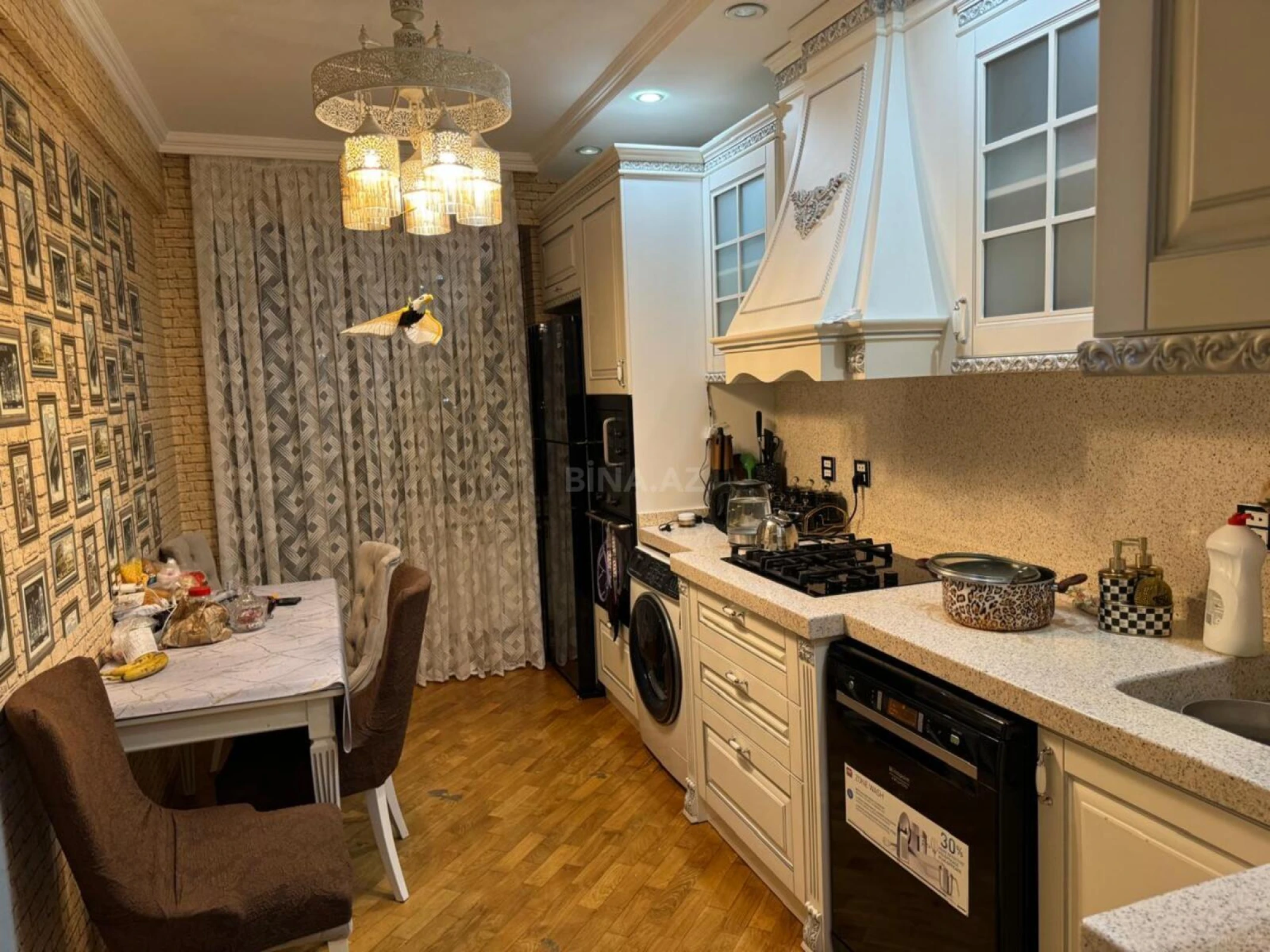 Satılır 3 otaqlı mənzil 112 m²