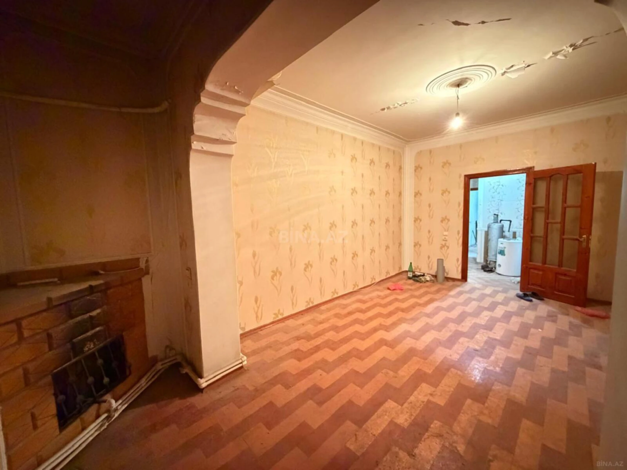 Satılır 2 otaqlı mənzil 58 m²