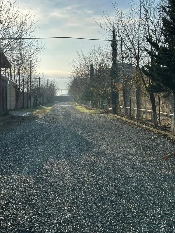 Satılır 4 otaqlı həyət evi 130 m²