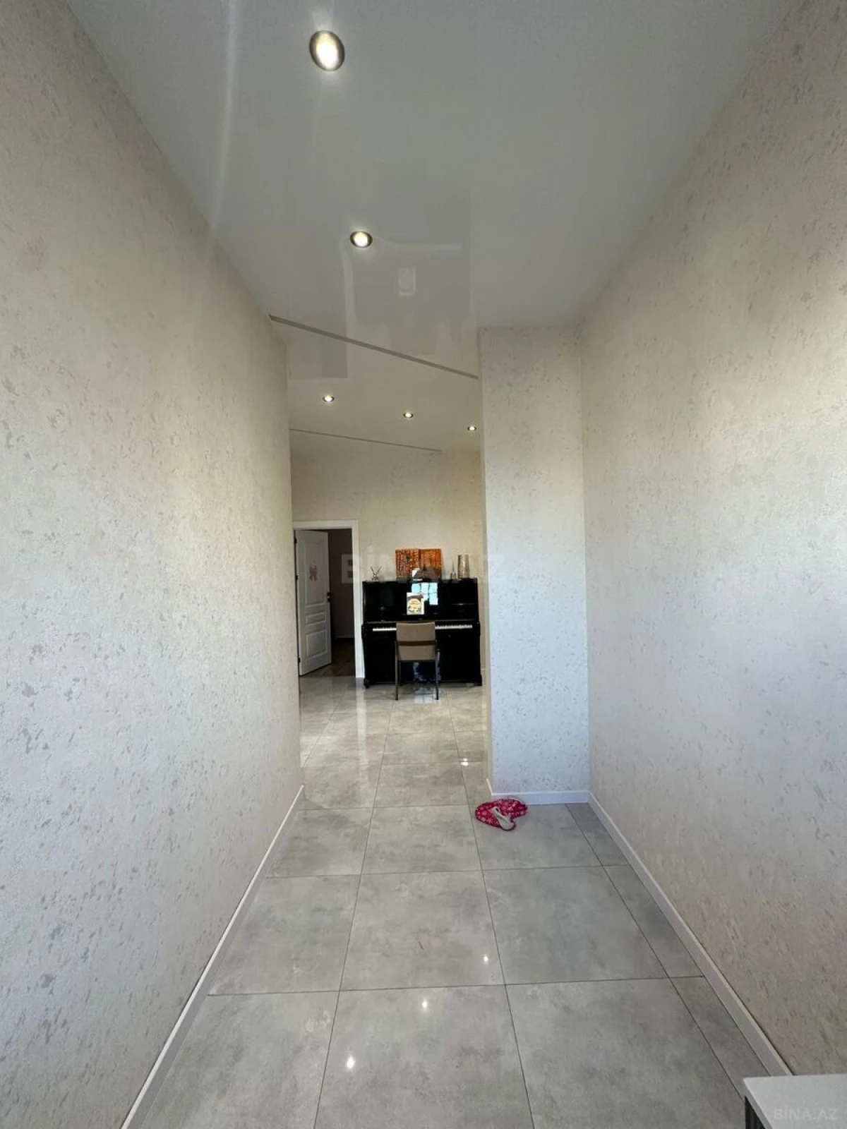 Satılır 4 otaqlı həyət evi 130 m²