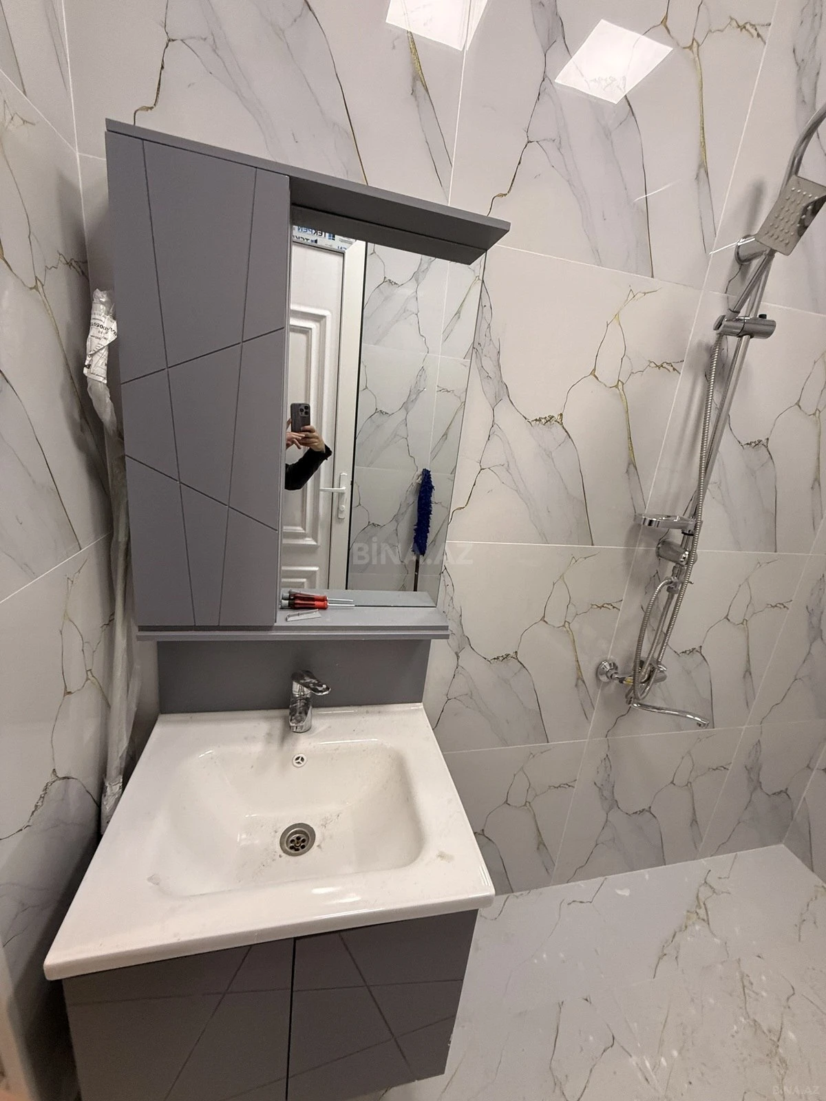 Satılır 5 otaqlı həyət evi 205 m²