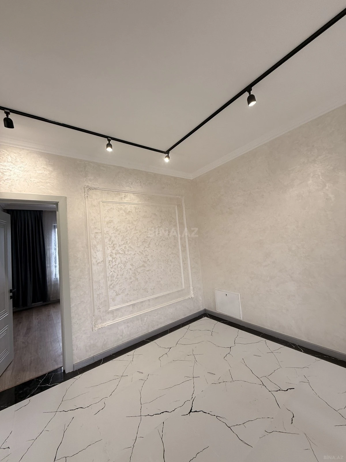 Satılır 5 otaqlı həyət evi 205 m²
