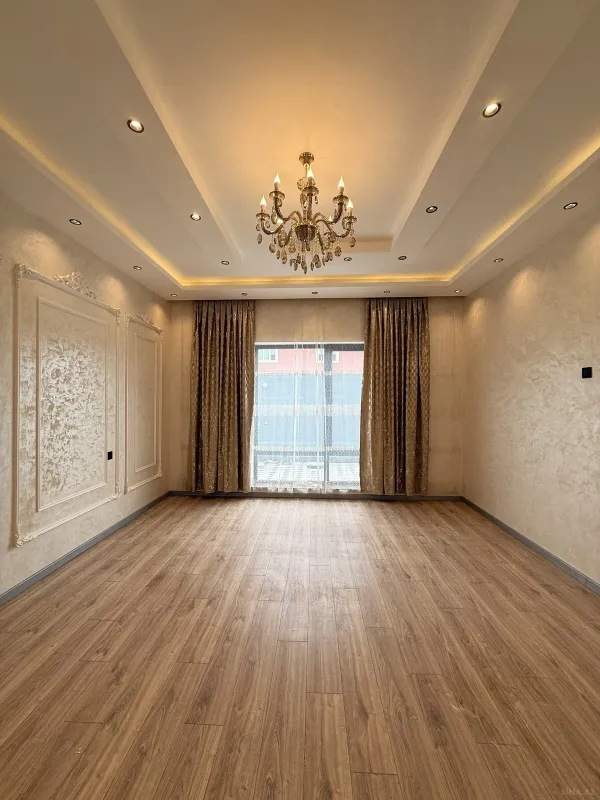 Satılır 5 otaqlı həyət evi 205 m²