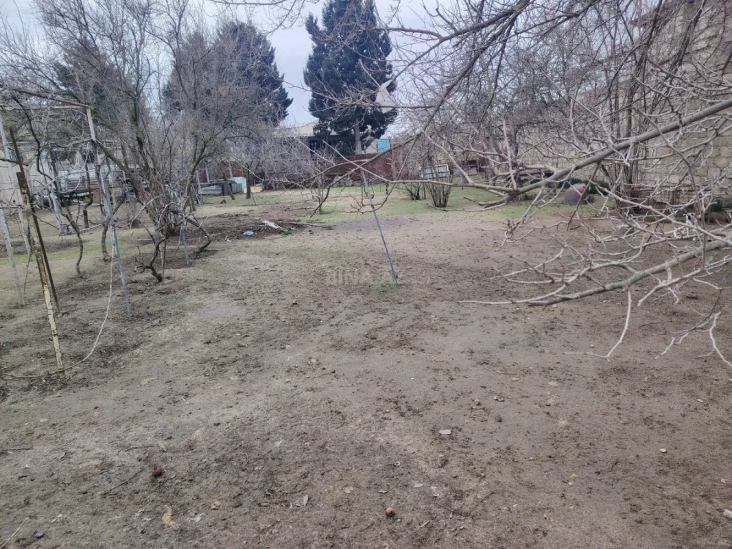 Satılır torpaq sahəsi 4 m²