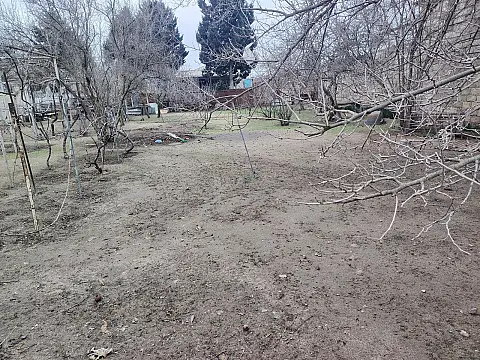 Satılır torpaq sahəsi 4 m²