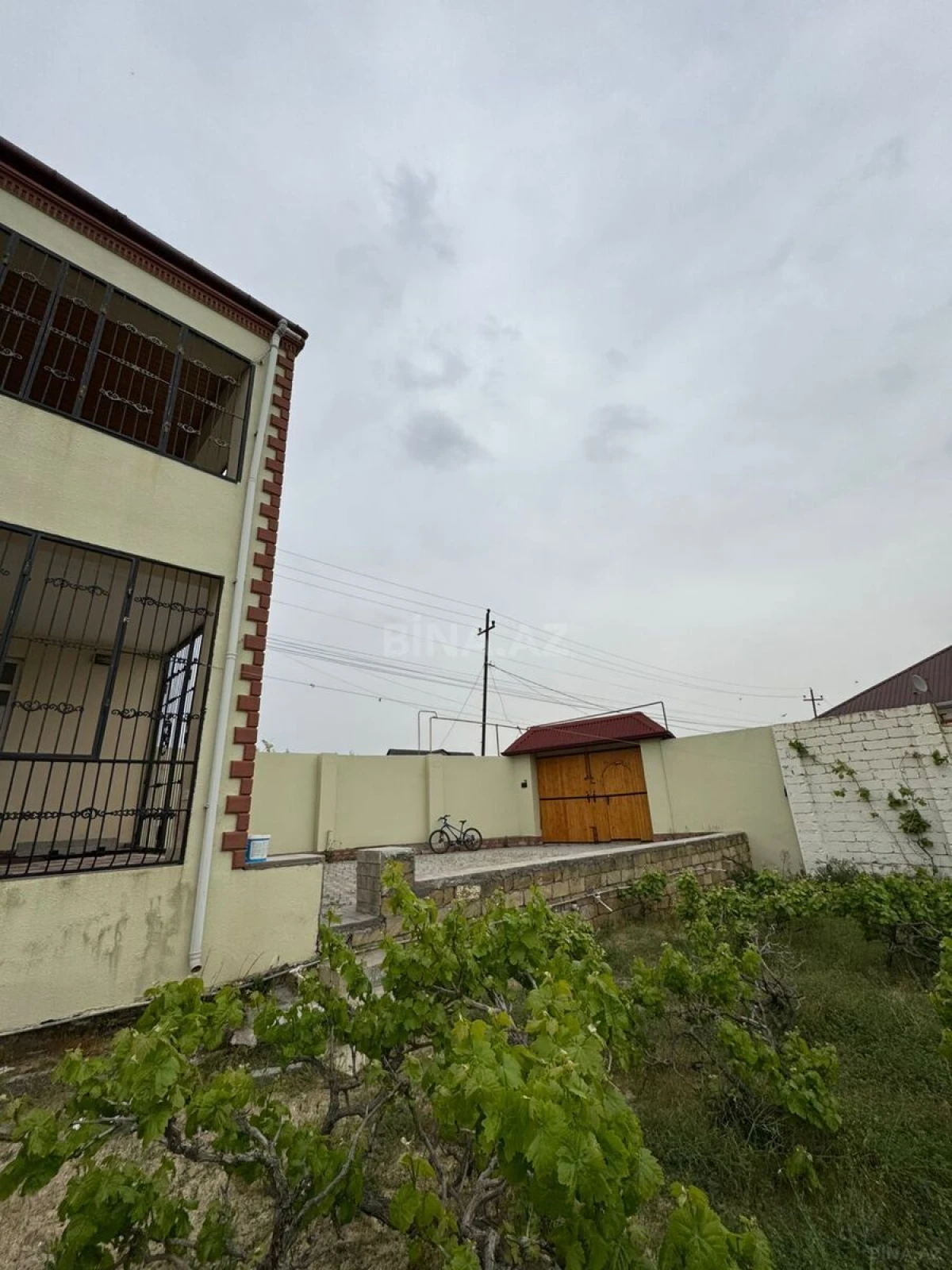 Satılır 4 otaqlı həyət evi 128 m²